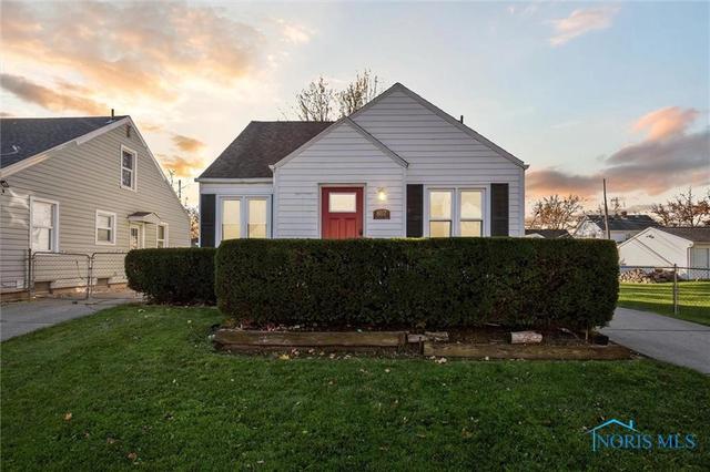 807 Waybridge Rd, Toledo, OH 43612