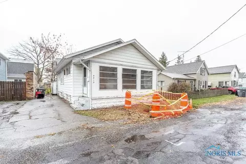 5313 307th St, Toledo, OH 43611