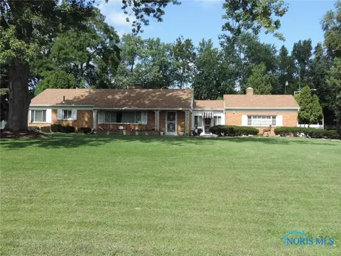 4008 Arnelle Dr, Toledo, OH 43606