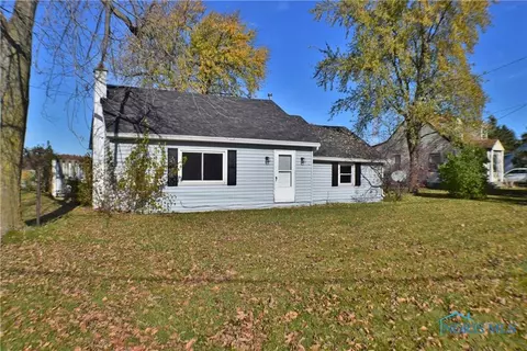 8497 W State Route 163, Oak Harbor, OH 43449
