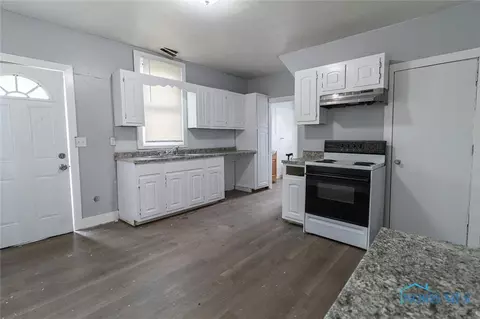 851 Blum St, Toledo, OH 43607 photo 11