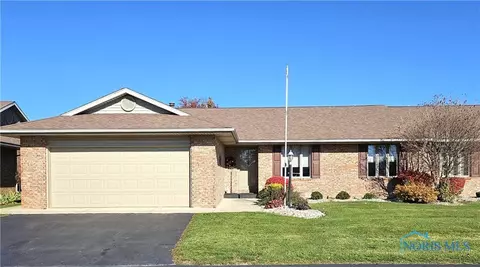 2028 Stonecliff Ct, Findlay, OH 45840