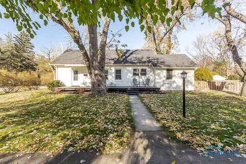 1717 Eastgate Rd, Toledo, OH 43614
