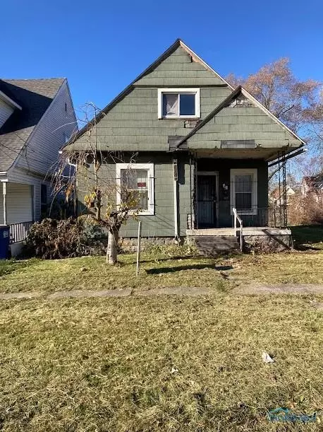 1135 Montrose Ave, Toledo, OH 43607