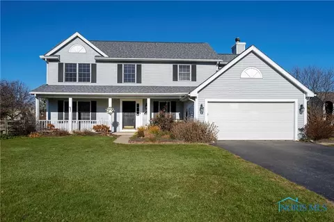 681 Streamview Dr, Perrysburg, OH 43551