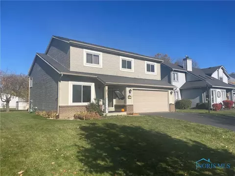 605 Centerfield Dr, Maumee, OH 43537
