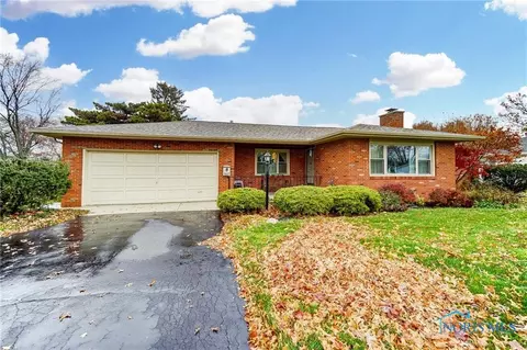 1102 5th St, Findlay, OH 45840