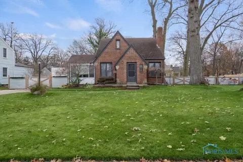 2811 Copland Blvd, Toledo, OH 43614