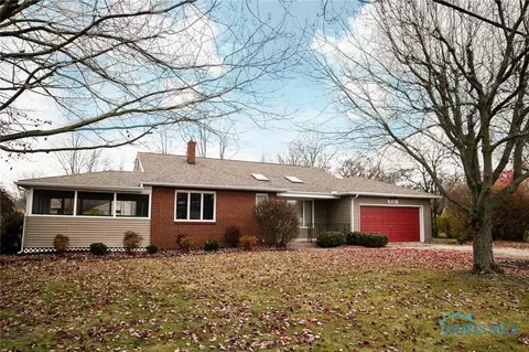 1520 Greendale Ave, Findlay, OH 45840