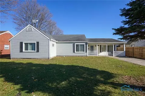 510 N 2nd St, North Baltimore, OH 45872