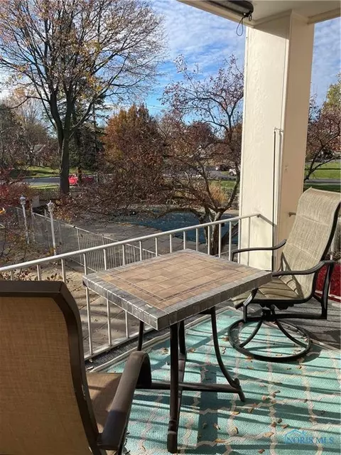 3010 W Central Ave #202, Toledo, OH 43606