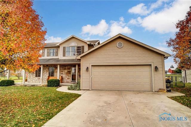 9229 Nancy Ln, Findlay, OH 45840