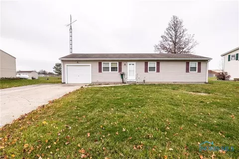 110 Lakeland Dr, Continental, OH 45831