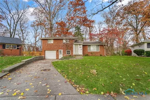 4658 N May Ave, Toledo, OH 43614
