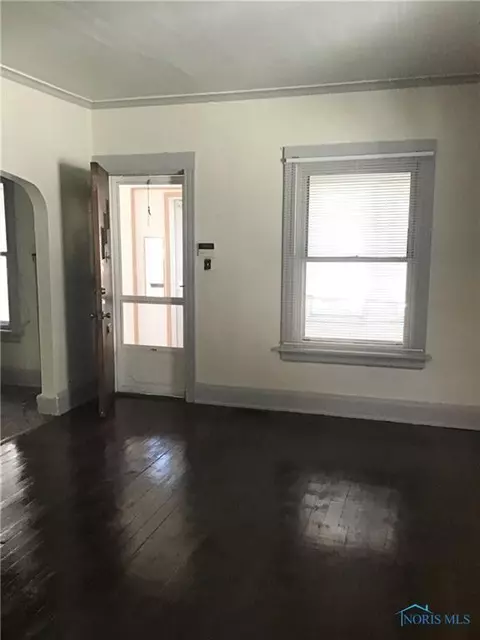 1769 Hamilton St, Toledo, OH 43607 photo 5
