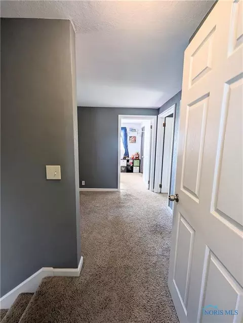 134 E North St, Wayne, OH 43466 photo 28