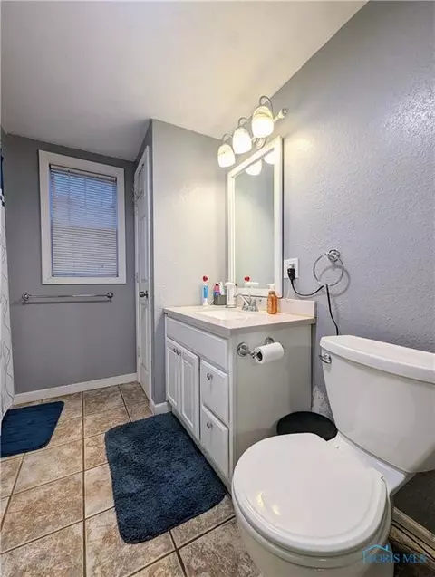 134 E North St, Wayne, OH 43466 photo 7