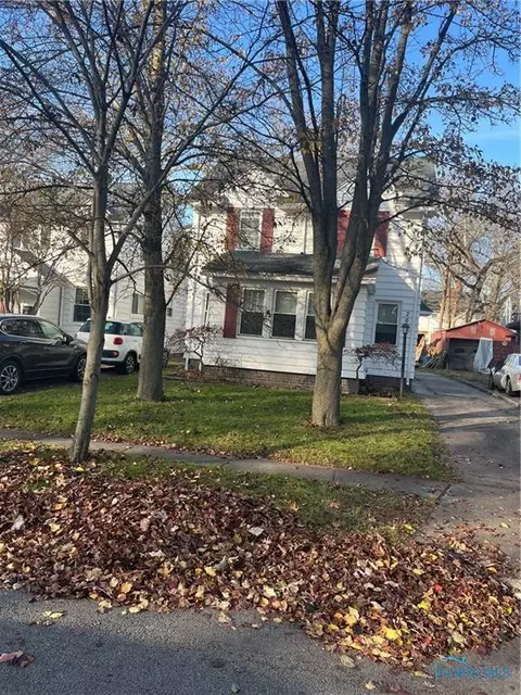 2610 Beaufort Ave, Toledo, OH 43613