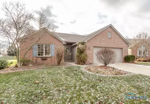 10189 S Shannon Hills Dr, Perrysburg, OH 43551
