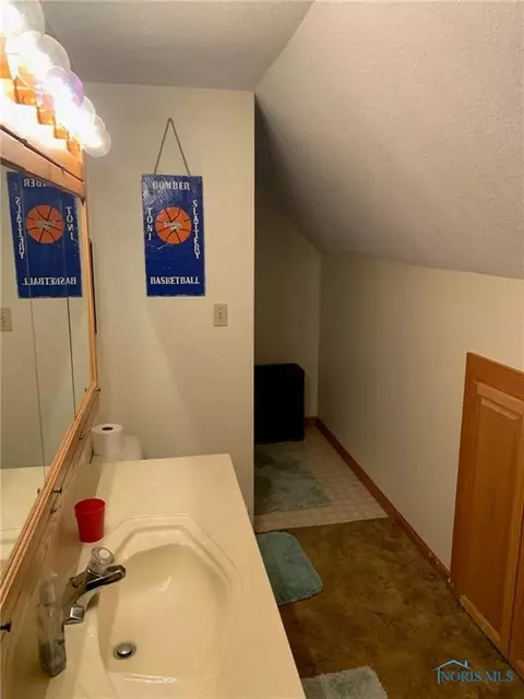 303 S Michigan St, Edon, OH 43518 photo 13