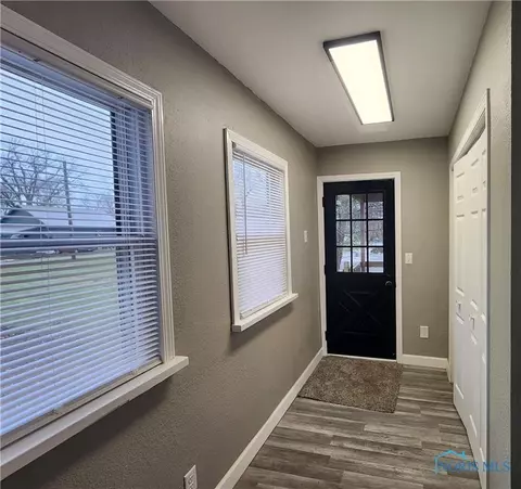 902 Cherry St, Genoa, OH 43430 photo 12