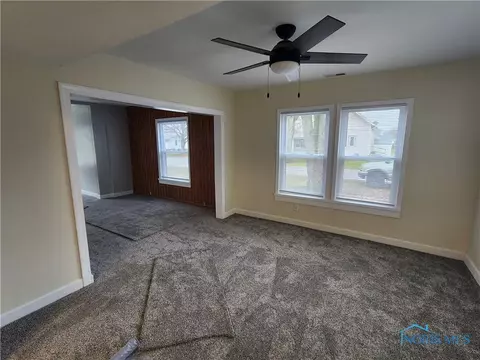 902 Cherry St, Genoa, OH 43430 photo 11