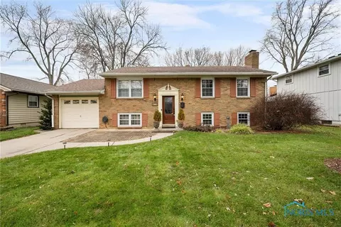 874 Maple Ln, Waterville, OH 43566 photo 3