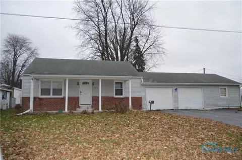 610 S Davis St, Forest, OH 45843