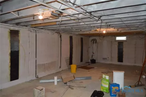 610 S Davis St, Forest, OH 45843 photo 10
