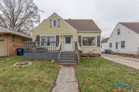 1353 Wildwood Rd, Toledo, OH 43614