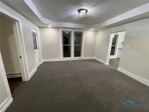 415 N Cherry St, Bryan, OH 43506 photo 7