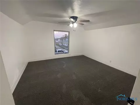 415 N Cherry St, Bryan, OH 43506 photo 22