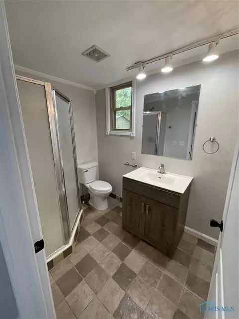 415 N Cherry St, Bryan, OH 43506 photo 18