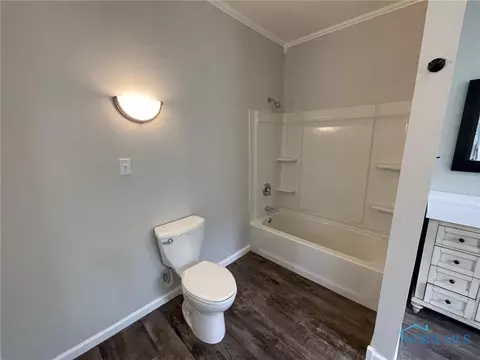 415 N Cherry St, Bryan, OH 43506 photo 16