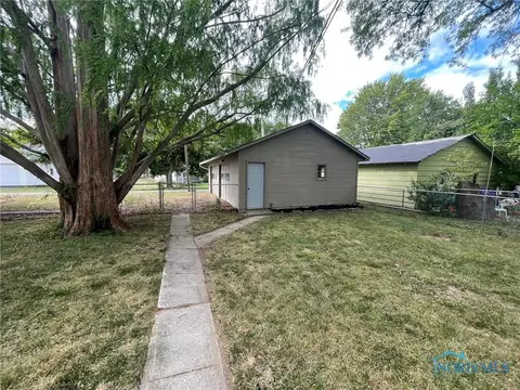 415 N Cherry St, Bryan, OH 43506 photo 30