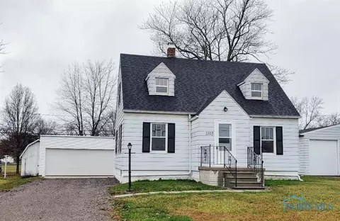 1105 S Defiance St, Archbold, OH 43502