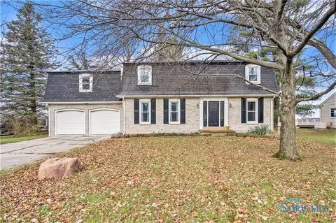 15934 Five Point Rd, Perrysburg, OH 43551