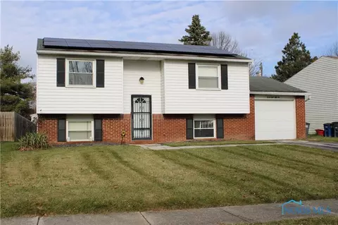 4852 Ventura Dr, Toledo, OH 43615