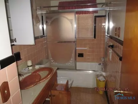 805 Cuthbert Rd, Toledo, OH 43607 photo 10