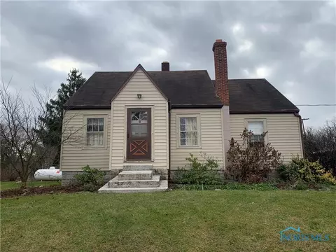 1831 Middleton Pike, Luckey, OH 43443