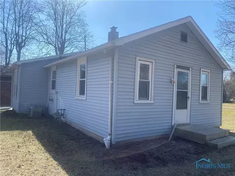 416 E Sophia St, Maumee, OH 43537