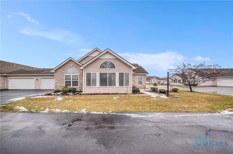 6140 Quarrys Edge Ln #6140, Sylvania, OH 43560