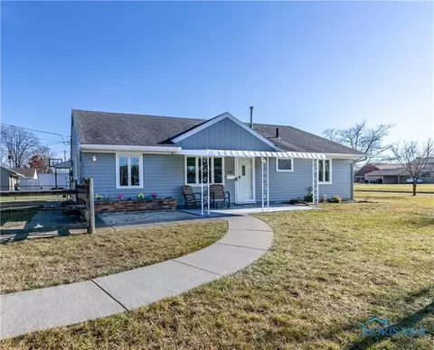 5108 Breezeway Dr, Toledo, OH 43613
