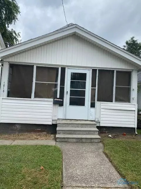 1818 Barrows St, Toledo, OH 43613