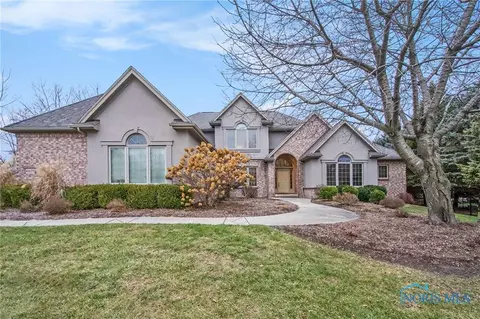 4403 Cranberry Ln, Sylvania, OH 43560