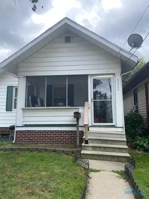 2025 Barrows St, Toledo, OH 43613