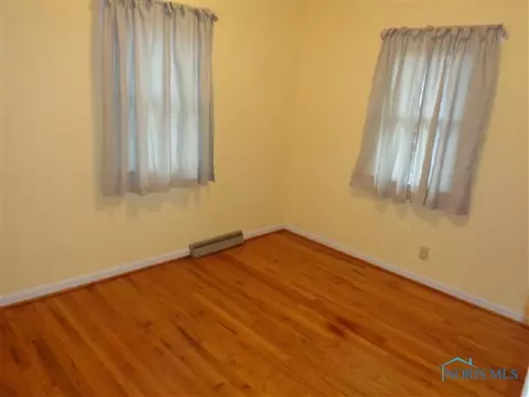 1997 E Main St, Ottawa, OH 45875 photo 5