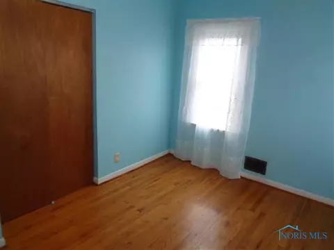 1997 E Main St, Ottawa, OH 45875 photo 3