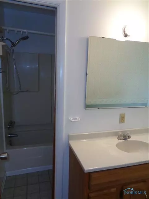 1997 E Main St, Ottawa, OH 45875 photo 8