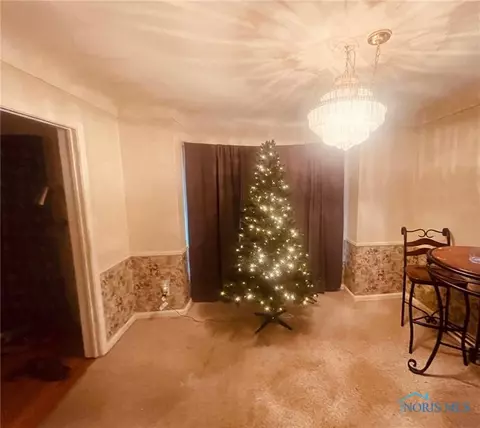 2002 Evansdale Ave, Toledo, OH 43607 photo 3